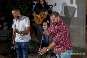 Noche de verseadores en Valsequillo (Foto Ildefonso Rodríguez)